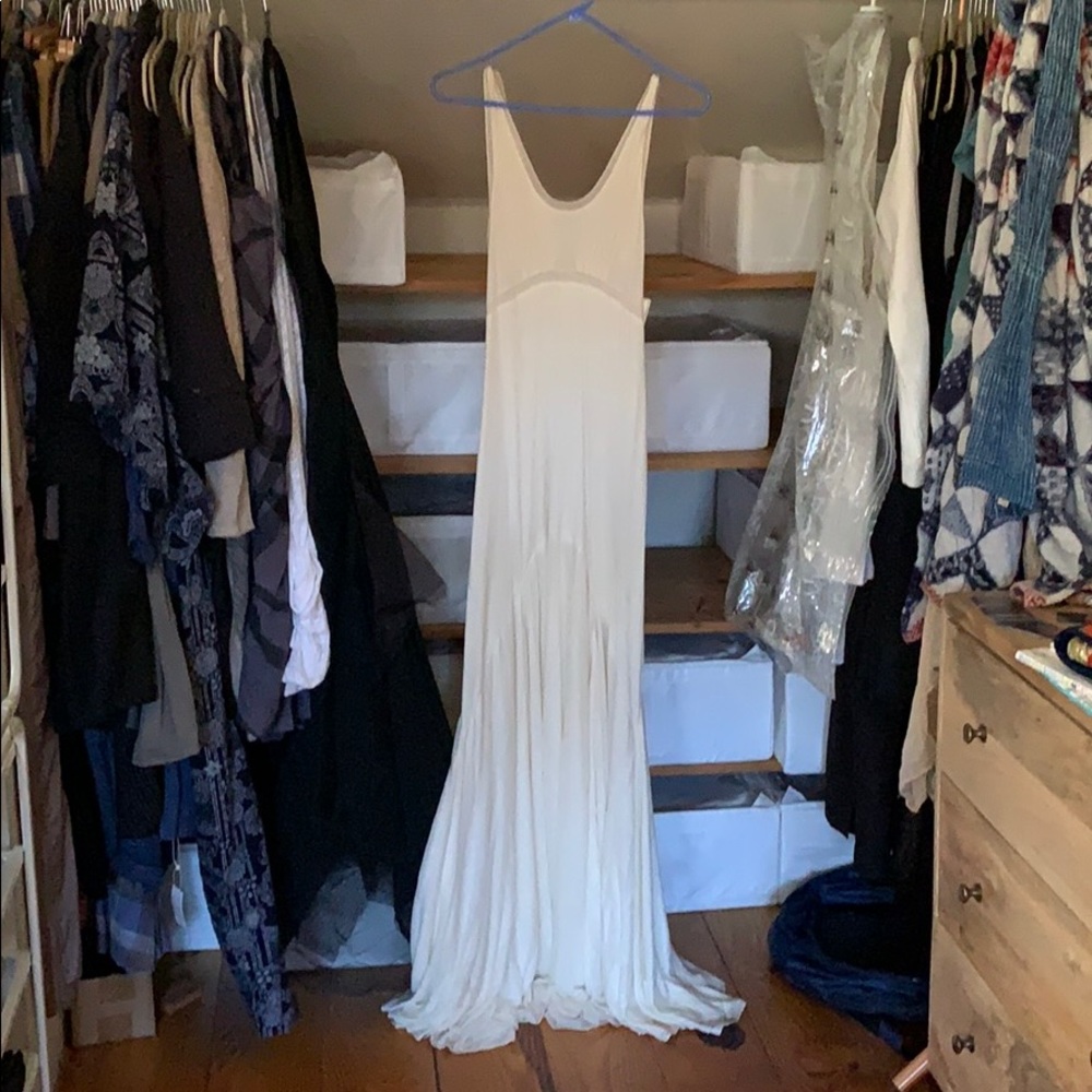 Calvin Klein Collection stunning cream dress NWT